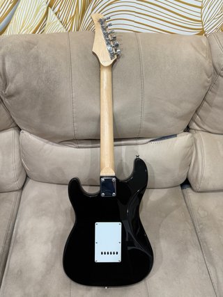Guitarra Eléctrica Daytona Stratocaster ST-309