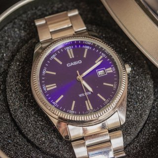 Reloj Casio Hombre 38mm Azul Marino