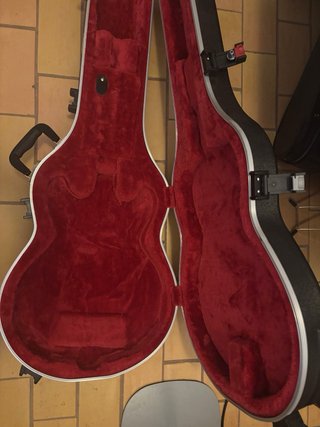 Funda dura  guitarras de Caja MS100C ibanez
