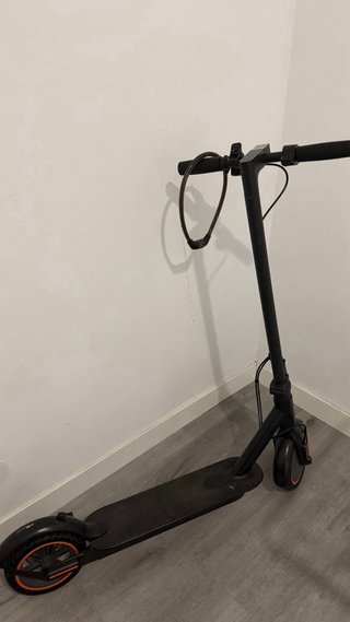Patinete Eléctrico Negro