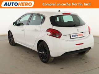 Peugeot 208 1.6 Blue-HDi Allure