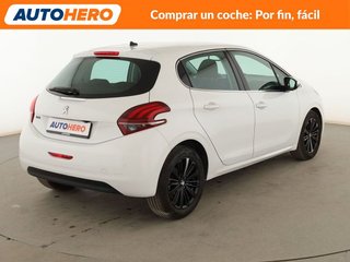 Peugeot 208 1.6 Blue-HDi Allure