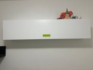 Escritorio juvenil verde y blanco