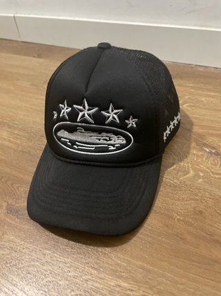 Gorra Corteiz Negra con Estrellas