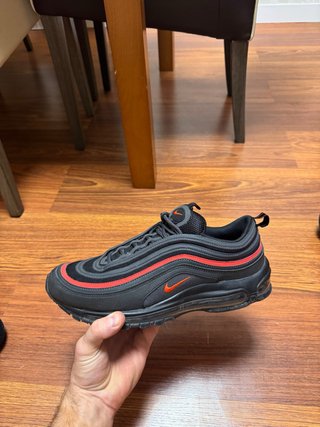 Nike Air Max 97 Negro y Rojo