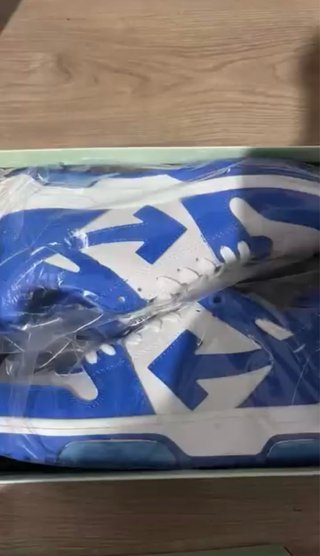 Zapatillas Off-White Azul y Blanco