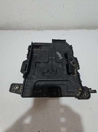 Soporte cajon bateria kia 37150a4100 carens 179452