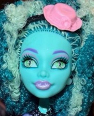 Monster High Honey Swamp Muñeca