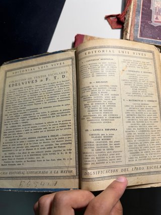 Lote de 3 libros escolares antiguos. (Originales)
