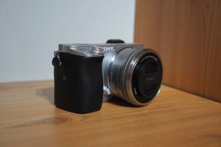 Cámara Sony A6400 + Lente 16-50mm