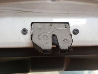CERRADURA MALETERO / PORTON Opel Corsa D (2006->)