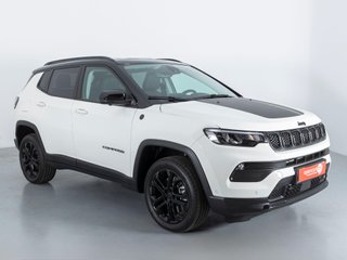 JEEP COMPASS AUTOMATICO 4X4 HIBRIDO ENCHUFABLE 240CV NORTH STAR