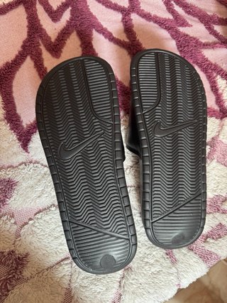 Chanclas Nike Talla 42 Negras