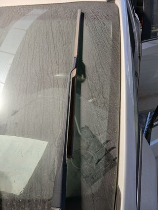 BRAZO LIMPIA DELANTERO IZQUIERDO Kia Carens (RP)(2013->)