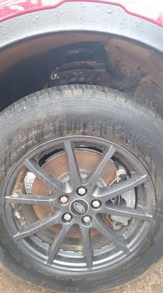 Paso rueda land rover lk7216a573b discovery 99749