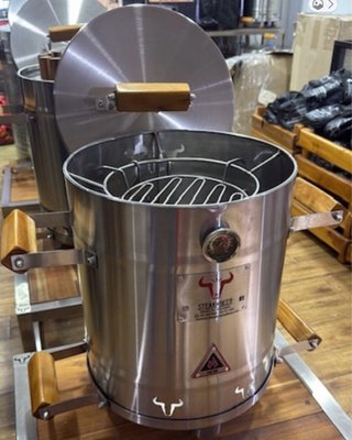Nuovo barbecue a botte artigianale