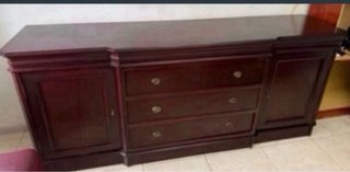 URGE por venta casa//Aparador de madera oscuro