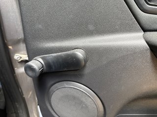 MANDO ELEVALUNAS TRASERO DERECHO Renault Megane III Berlina 5P (2008->)