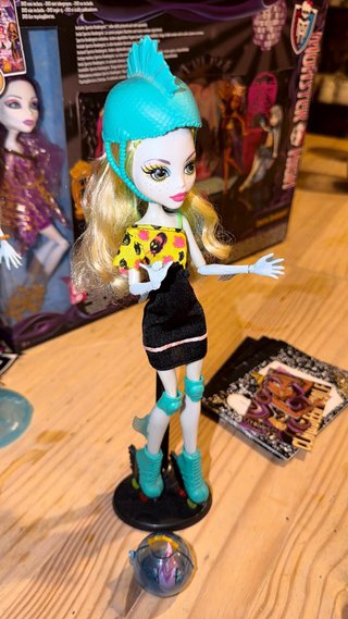 Monster High Lagoona Blue Roller Maze.