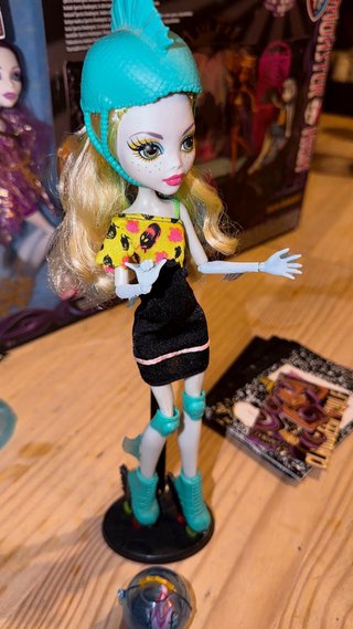 Monster High Lagoona Blue Roller Maze.