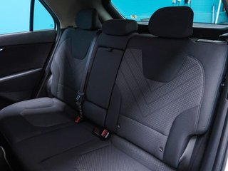 Kia Niro 1.6 GDi HEV 104kW (141CV) Concept