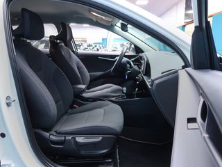 Kia Niro 1.6 GDi HEV 104kW (141CV) Concept