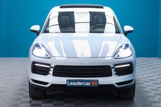 Porsche Cayenne -