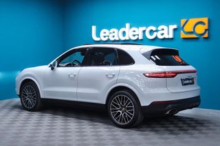 Porsche Cayenne -