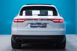 Porsche Cayenne -