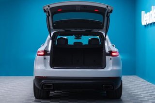 Porsche Cayenne -