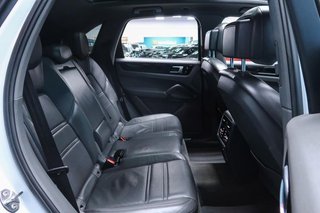 Porsche Cayenne -