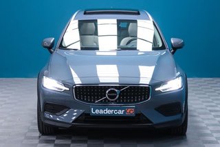Volvo V60 Cross Country  2.0 B4 (D) AWD Cross Country Pro AUTO