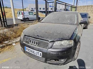 8p0945096021s piloto tras der audi a3 - 2.0 219220