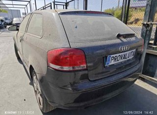 8p0945096021s piloto tras der audi a3 - 2.0 219220