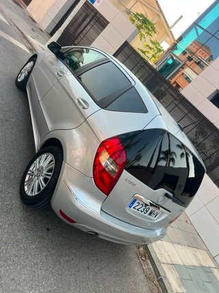 Mercedes-Benz Clase A 180 cdi