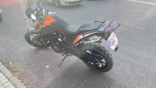 KTM 390 Adventure Negra/Naranja