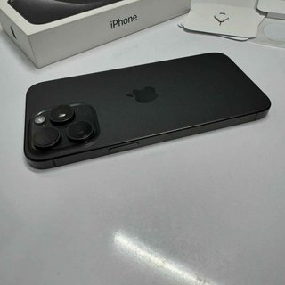 iPhone 15 Pro Max Negro/Gris