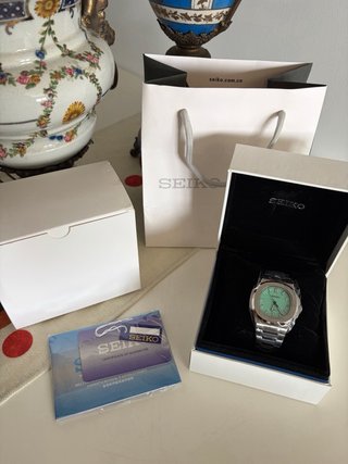 Reloj Seiko mod NH35 estilo Nautilus Tiffany