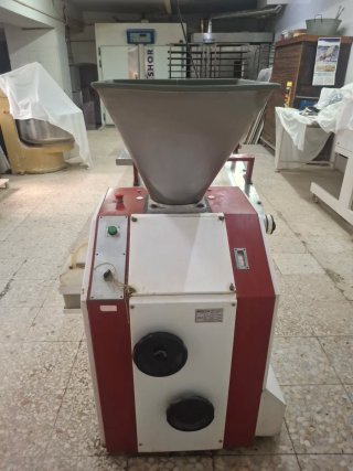 SUBAL Pesadora Divisora de Masa Industrial