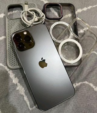 iPhone 13 Pro Max Space Gray