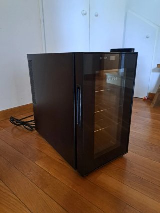 Nevera Vino Saivod 8 Botellas Dim. 47x26x50 cm