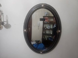 Mueble, espejo y apliques de pared