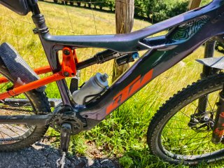KTM 2022 E-bike. Talla M. Carbono. Batería 625.