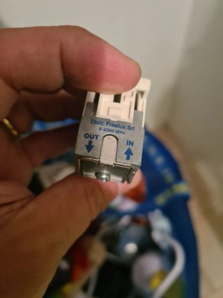 Doppia presa antenna con filtro satellitare