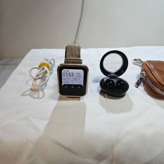Smartwatch e Accessori Tech (Oro, Marrone)