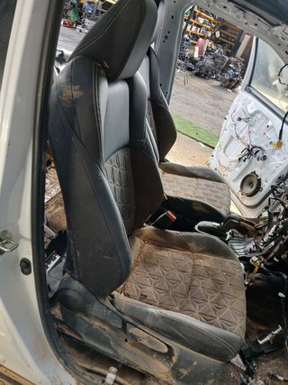 ASIENTO DELANTERO DERECHO Toyota Yaris Cross (2021->)