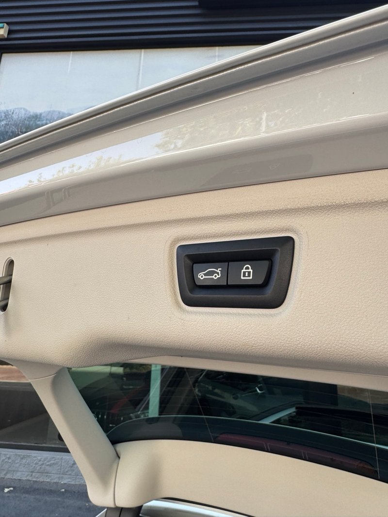 BMW Serie 3 2021, foto 24