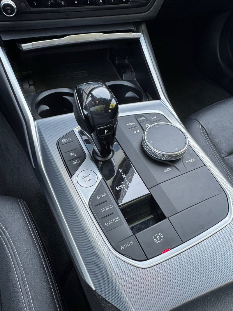 BMW Serie 3 2021, foto 18