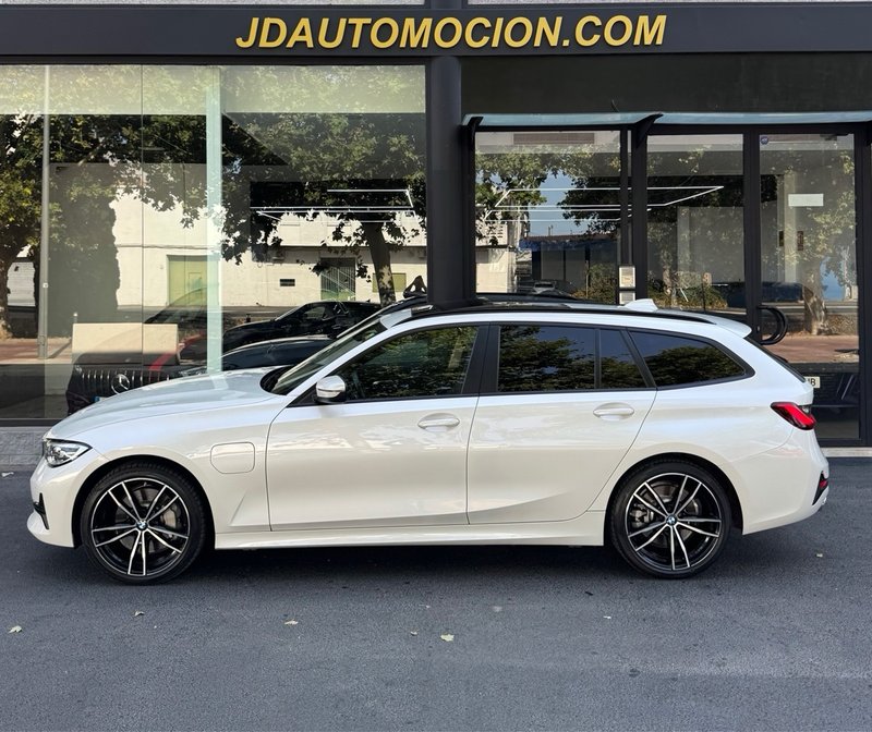 BMW Serie 3 2021, foto 6