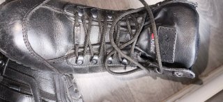 Botas tacticas y montaña